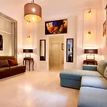 Apartment Madame Sofia Exclusive Collection Spanish Steps - Apartment-suites *