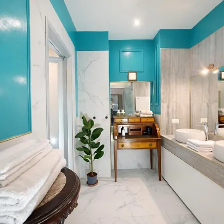 Madame Sofia Exclusive Collection Spanish Steps - Apartment-suites
